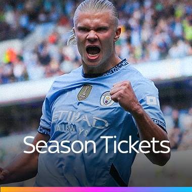 footballer fist pumping